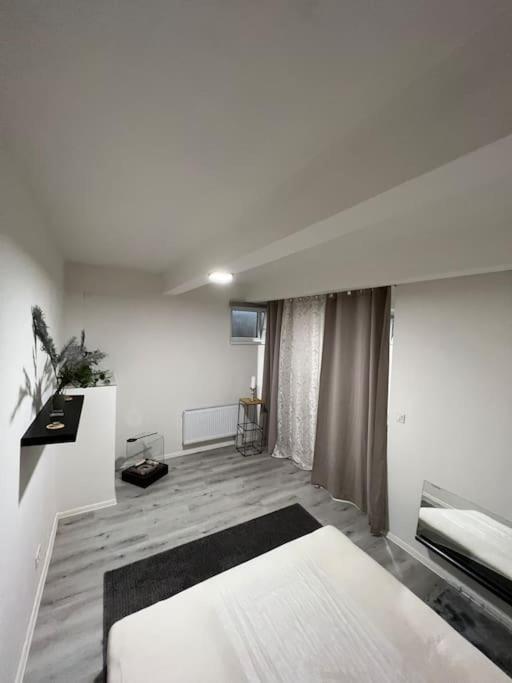 Apartment Romanticky Ukryt S Krbem V Centru Prahy